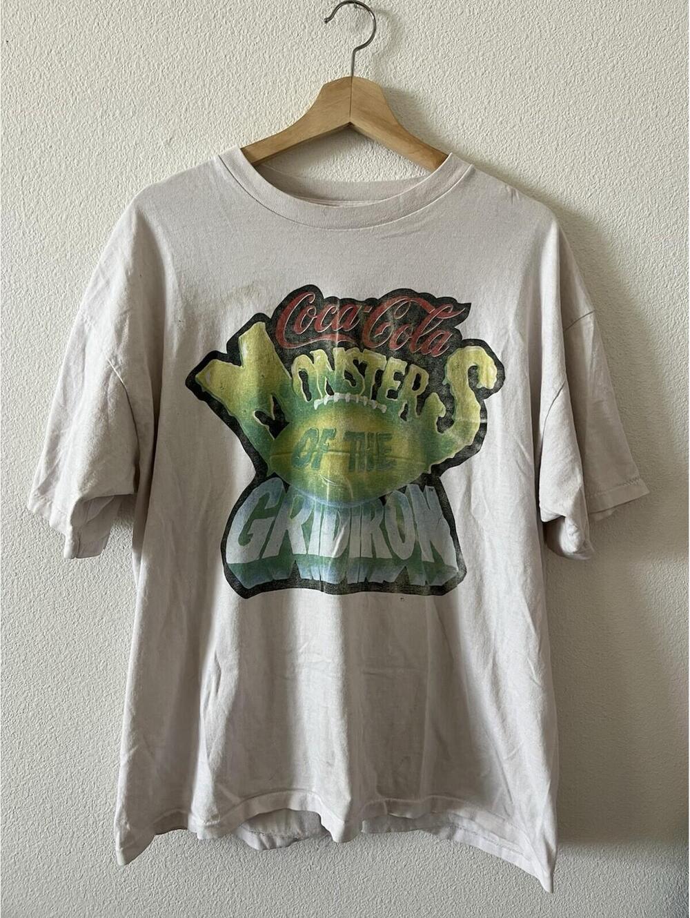 Title: ⁠VTG 90s Coca Cola Monsters Gridiron Shirt XL⁠